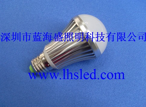 LED灯泡