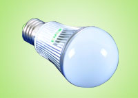 LED球泡灯5W6